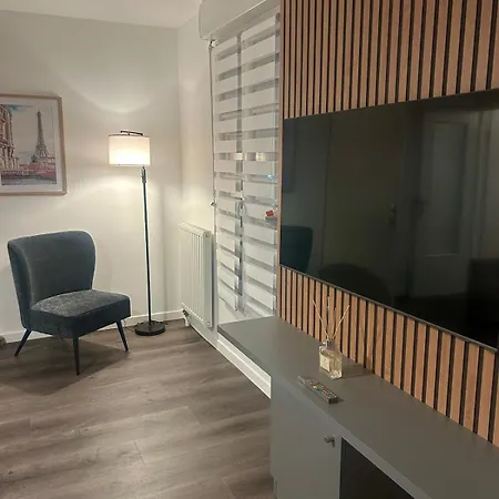 Central Disney Apartment